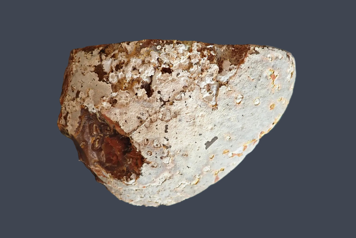 Lilangabi agate 127 mm – back view, natural rind, Lebombo Mountains