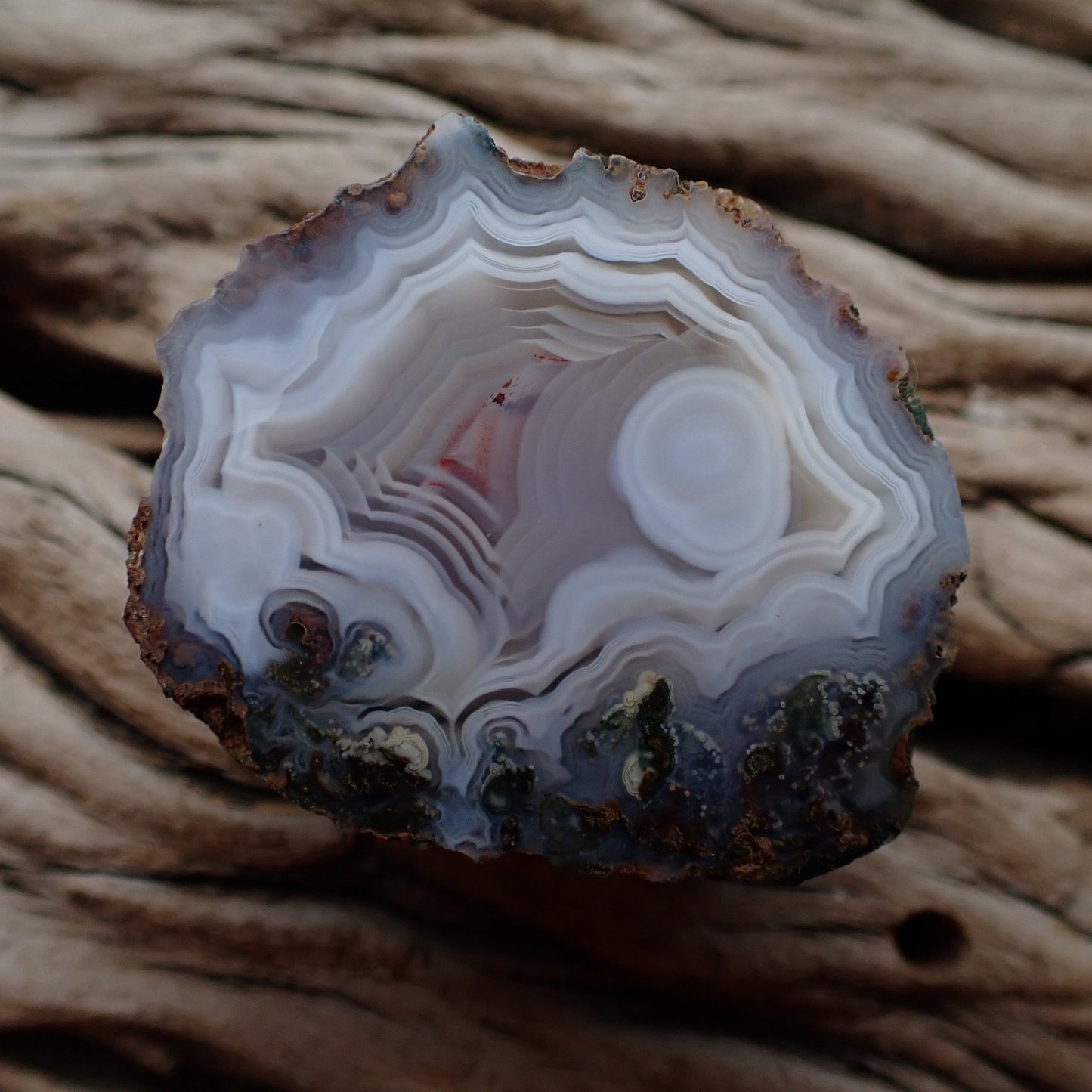 Natural hand-polished Malawi agate 36 mm – full face, eye, flow channel, fortification banding, moss inclusions | SKU 000501