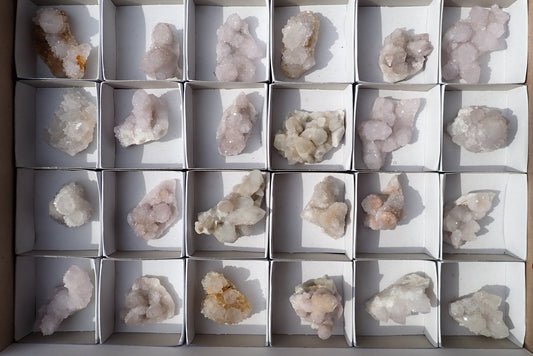 Cactus quartz tray lot SWB00005 – 24 white small clusters, Spirit Quartz, Boekenhouthoek Mpumalanga