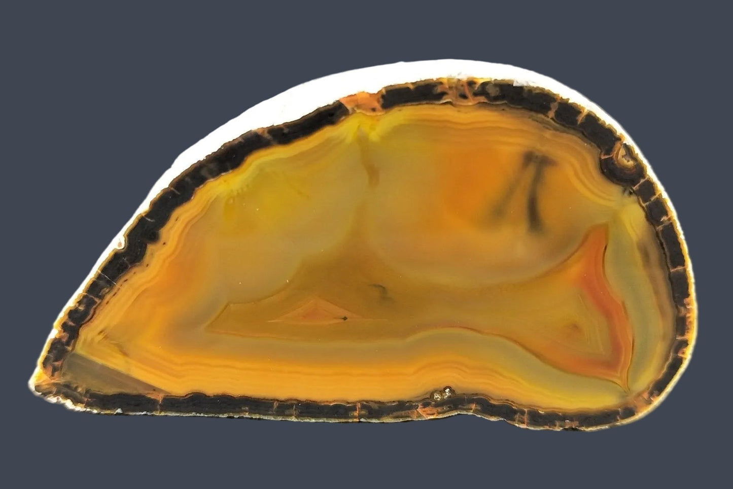 Lilangabi agate 71mm – main view, chromatism, amber-carnelian palette, fluid banding | SKU LIL00019