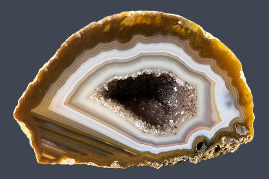 Lilangabi agate 74mm – main view, druzy vug, waterlines, amber-gold banding | SKU LIL00023