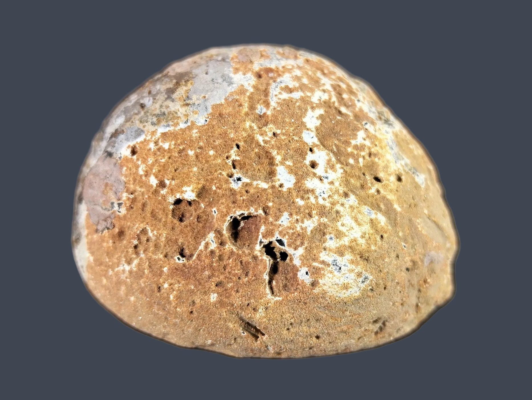 Lilangabi agate 74mm – back view, natural surface | SKU LIL00023