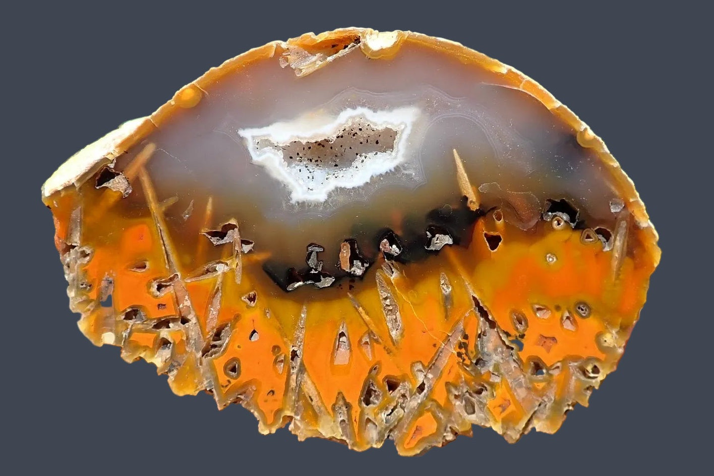  Lilangabi agate 96 mm – face view, stick agate formations, chromatism, amber-orange to grey-white