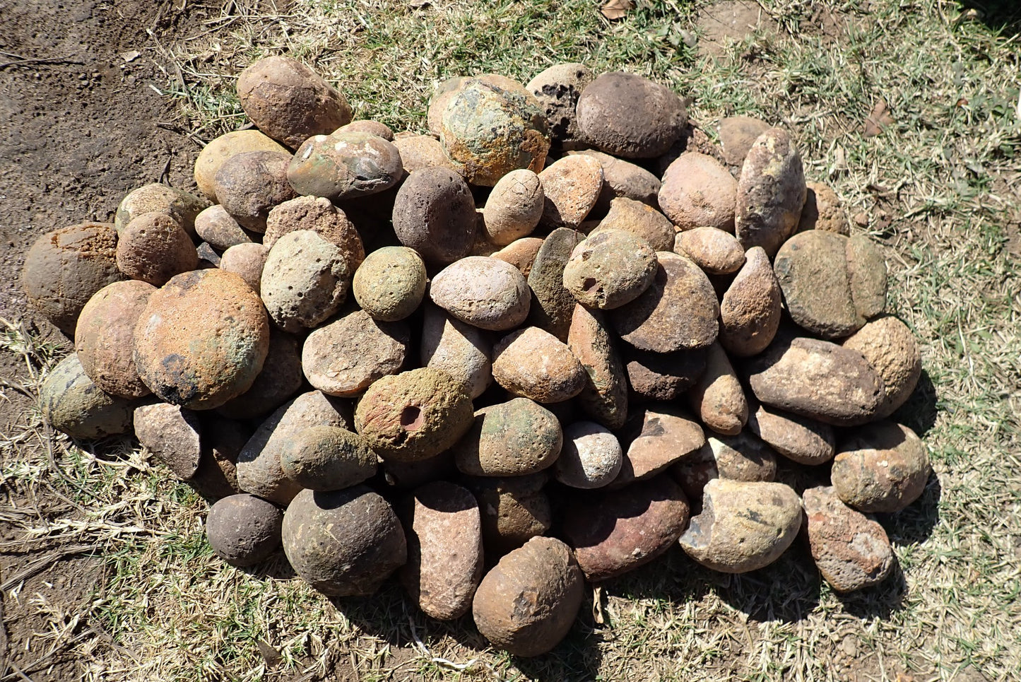 Lilangabi agate nodules – rough selection, natural rind, warm brown and orange tones, Eswatini