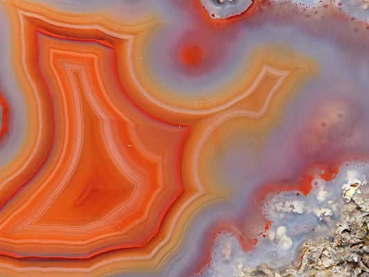 Malawi agate 52 mm – face detail, angular fortification banding, vivid candy colours