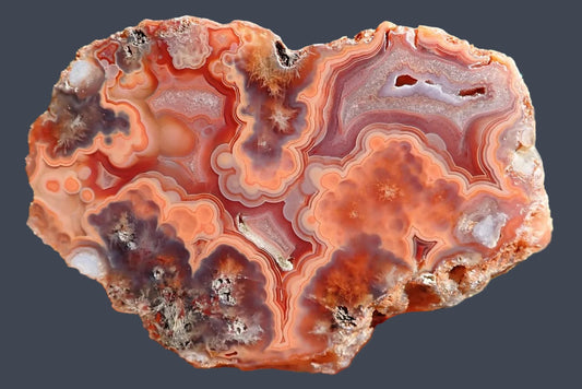 Malawi agate 96 mm – front face, multi-chambered with fortification banding and plume formations, sard-carnelian and terracotta palette, Ngabu, Malawi