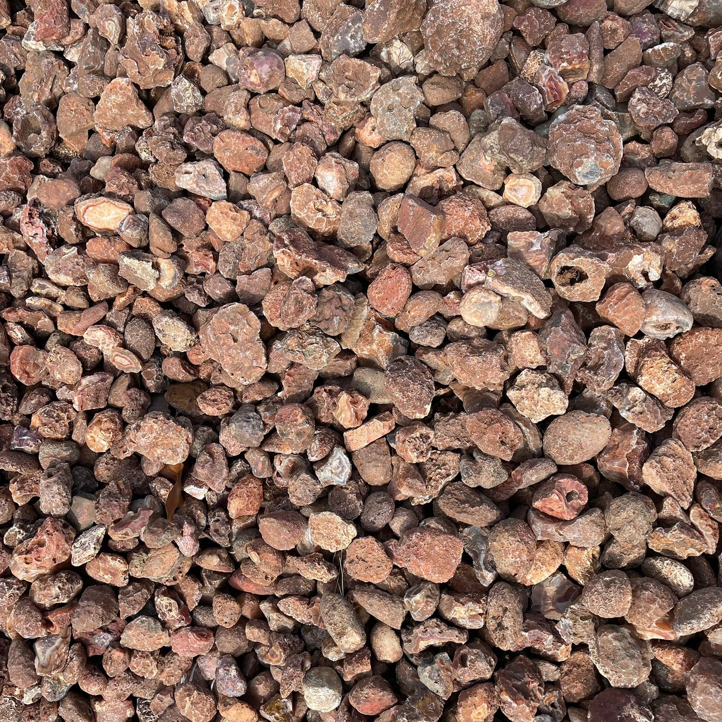 Rough Malawi agate from ngabu region