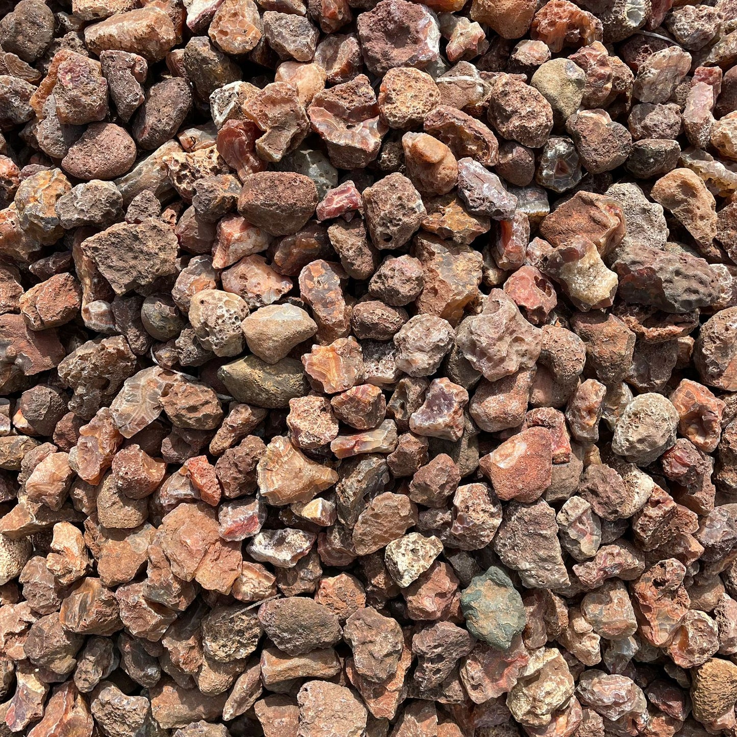 Rough Malawi agate from ngabu region