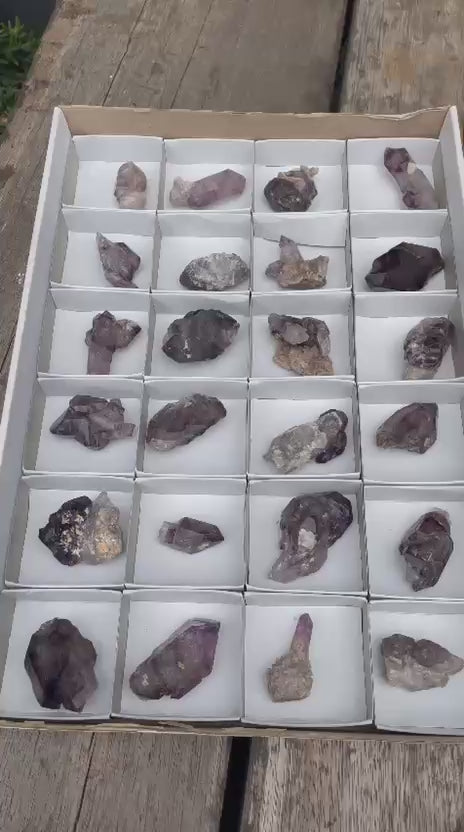 Shangaan Amethyst batch SWB00001 – video, 24-piece mixed grade lot, 40–60 mm, Chiredzi, Zimbabwe