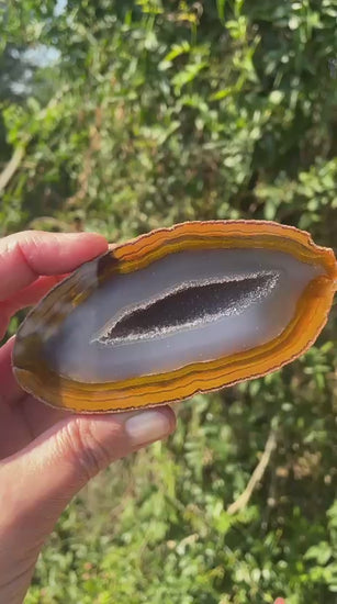 Lilangabi agate 107 mm – video, druzy vug, scalloped banding, amber and blue-grey palette, Eswatini | SKU LIL00027
